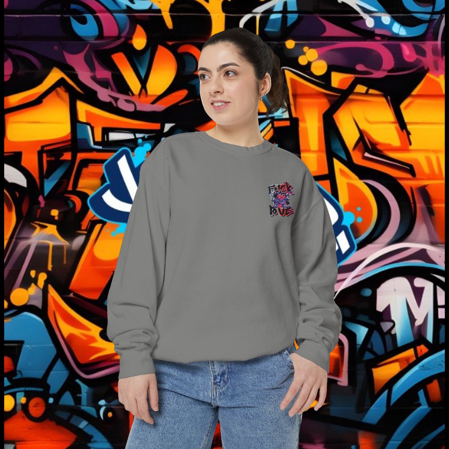 Sweatshirt - Fuck Love Embroidered Design