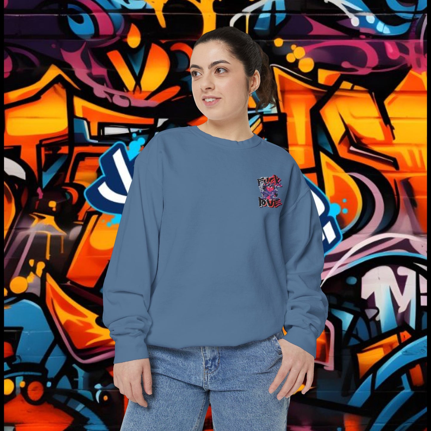 Sweatshirt - Fuck Love Embroidered Design